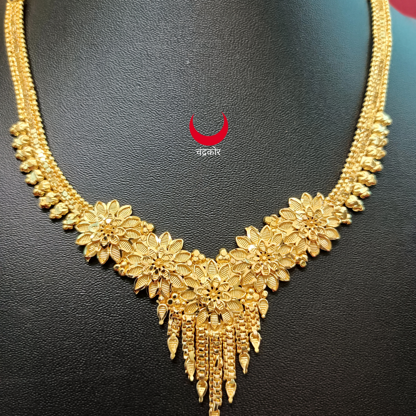Golden Necklace Set