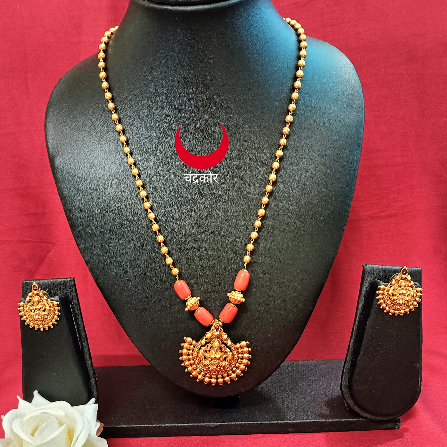 Laxmi Pendent Set