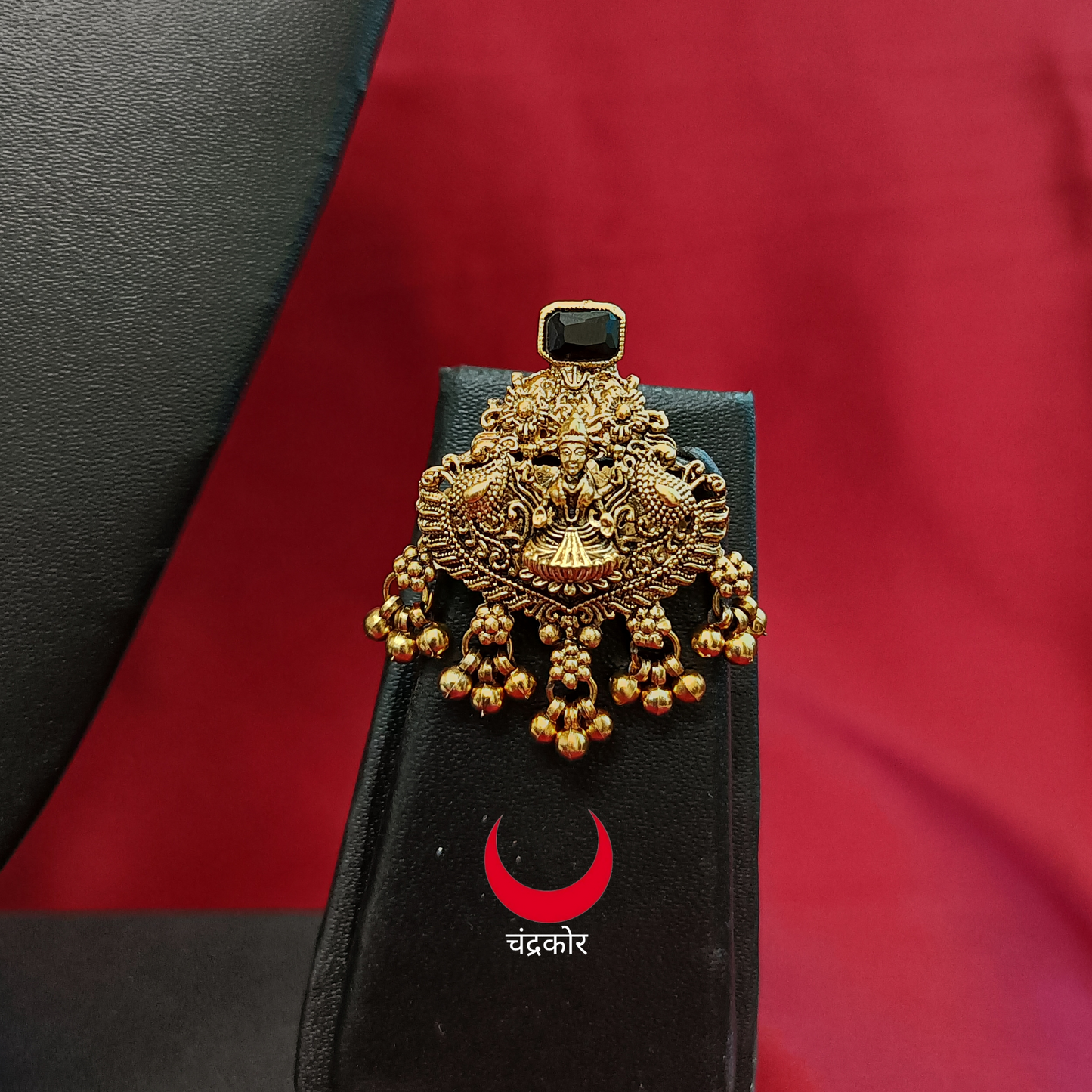 Matte Finish Laxmi Pendent Set