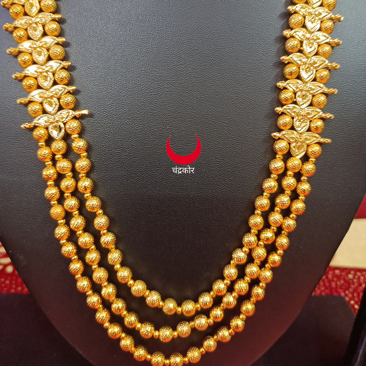 Belpan Necklace Set