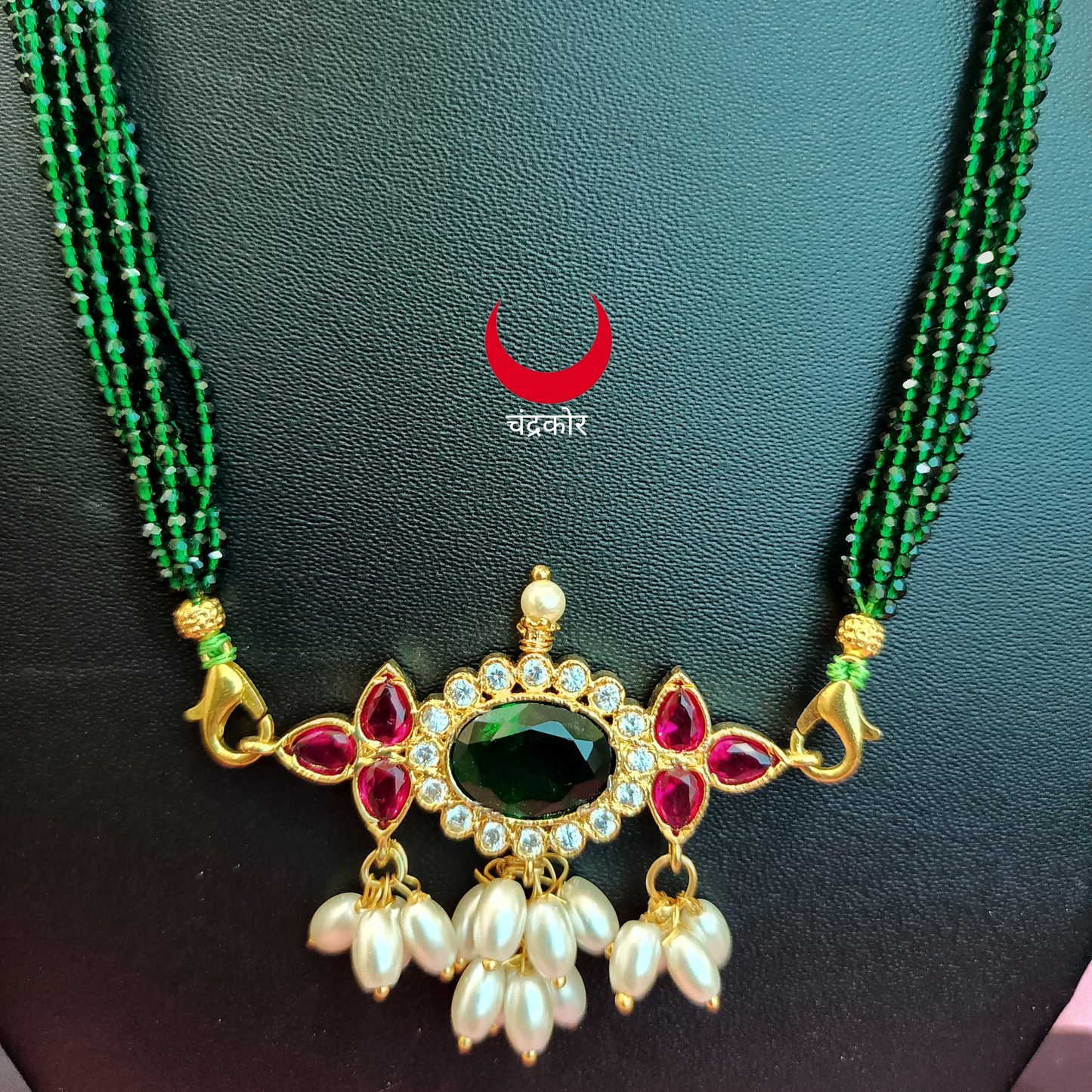 Crystal Chokar Set