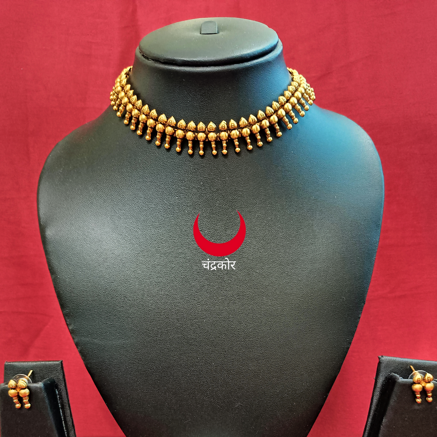 Matte Finish Chokar Set