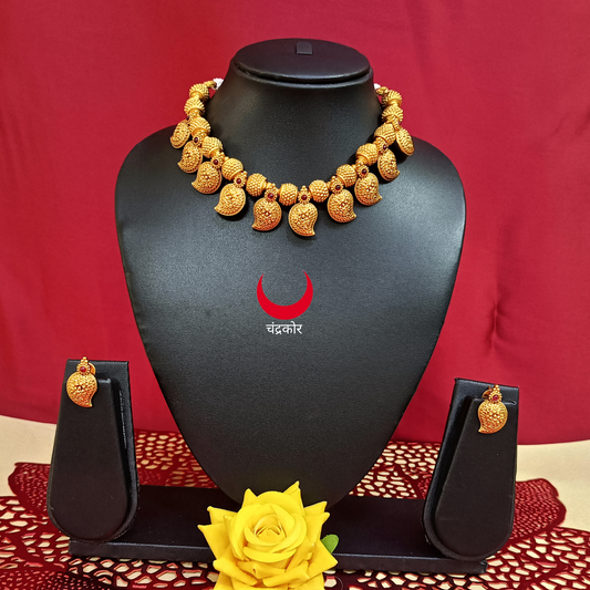 Mango Necklace Set