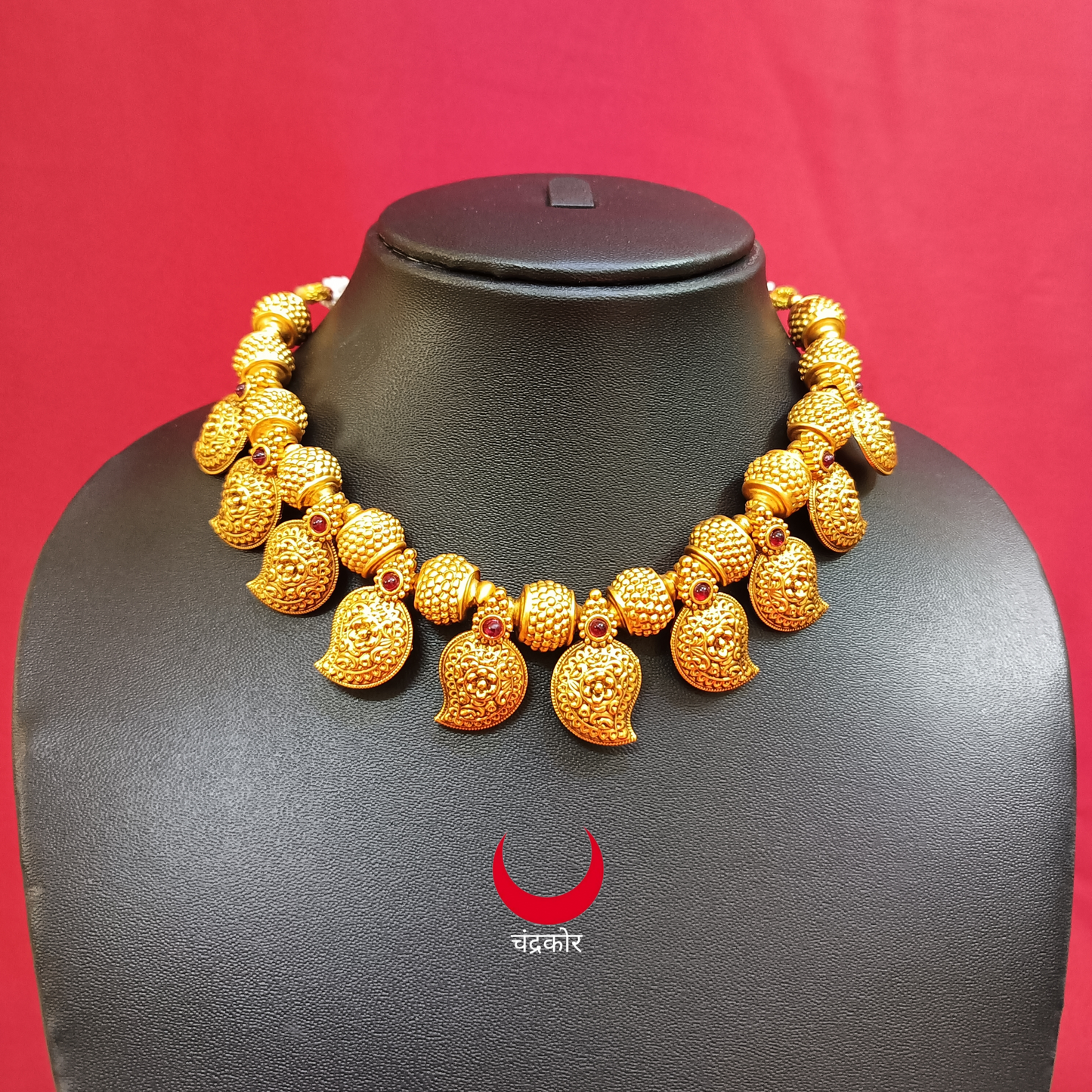 Mango Necklace Set
