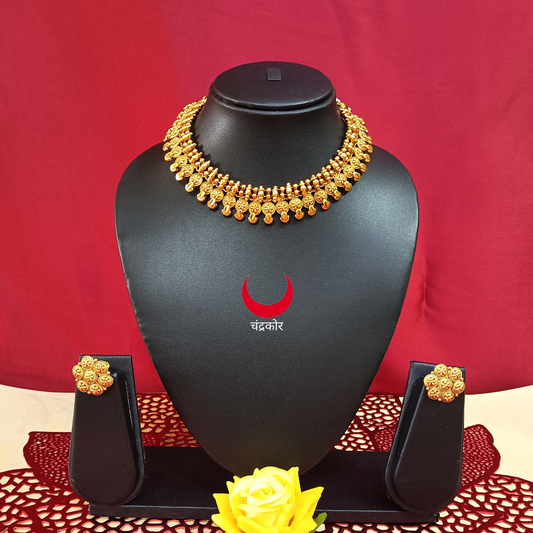 Traditional Matte Necklace set