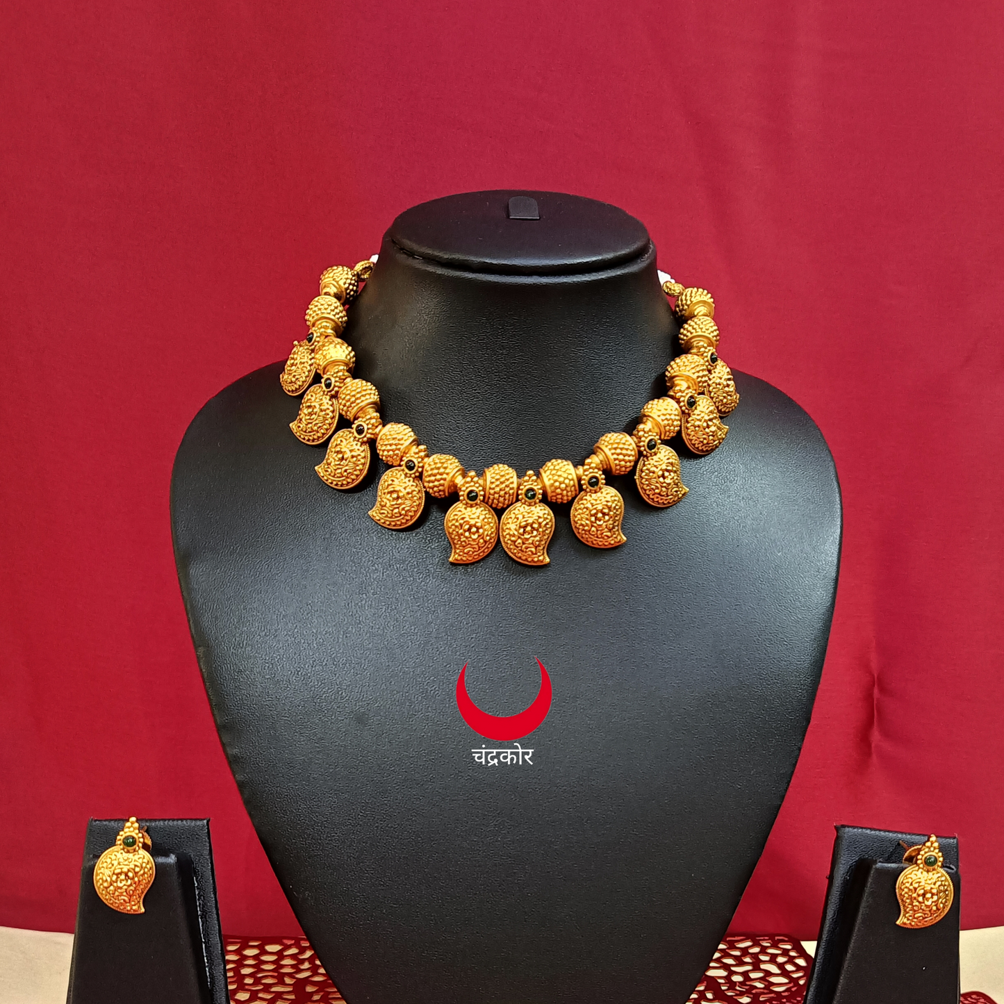 Mango Necklace Set
