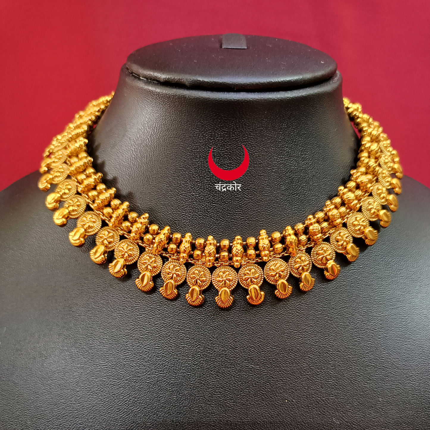 Traditional Matte Necklace set
